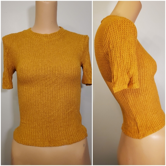 Tops - Forever 21 Mustard Gold Knitted Shortsleeve Top